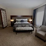 Miracle Airport & 5* Istanbul