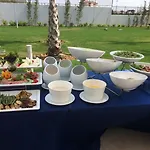 Miracle Airport & 5*