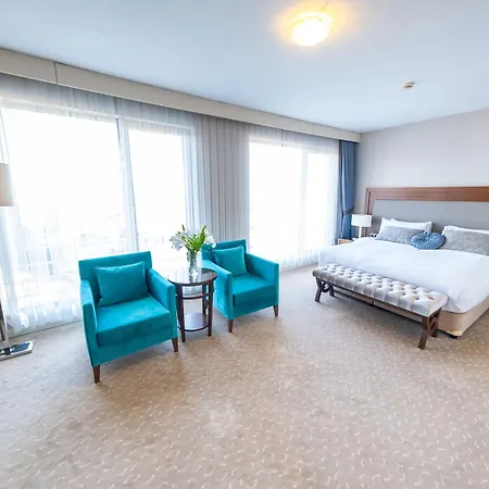 Miracle Airport & 5* Istambul