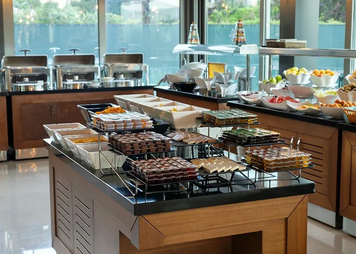 Szálloda Miracle Airport & 5*