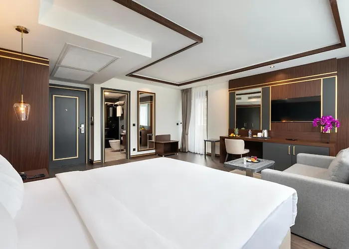 Miracle Airport & 5* Isztambul